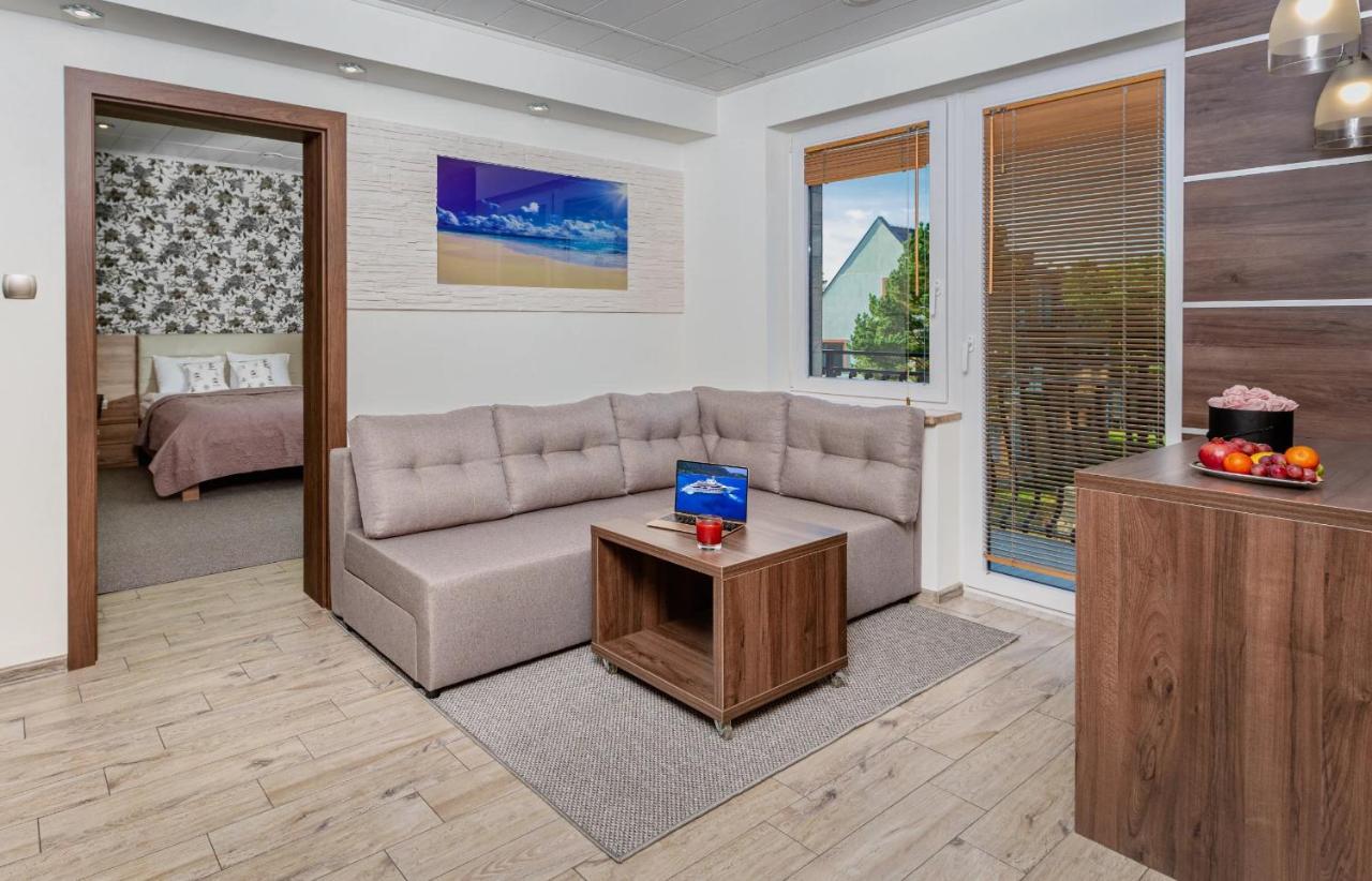 Apartamenty Czarny Kormoran Hel Exterior foto